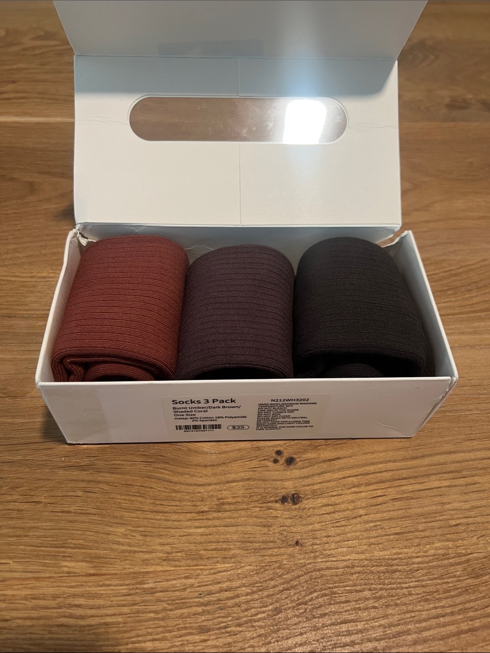Neiwai 3 Pack Socks Burnt Umber Dark Brown Shaded Coral Cotton Blend NWT